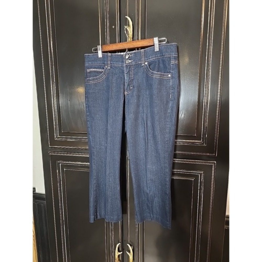 BANDOLINOBLU Jeans Womens Size 8 Capri Mid Rise Flap Pocket Stretch Denim‎ NEW